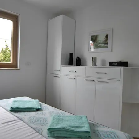 Apartment Apartments Makarska Beach *