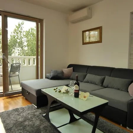 Apartment Apartments Makarska Beach Makarska
