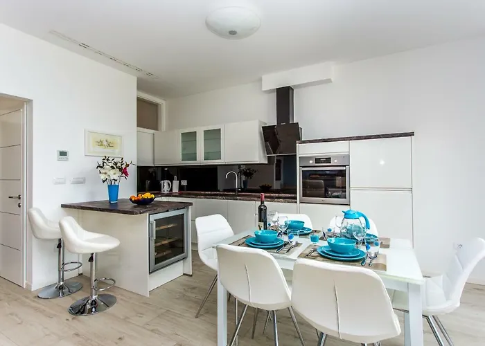 Lejlighed Apartments Makarska Beach Makarska